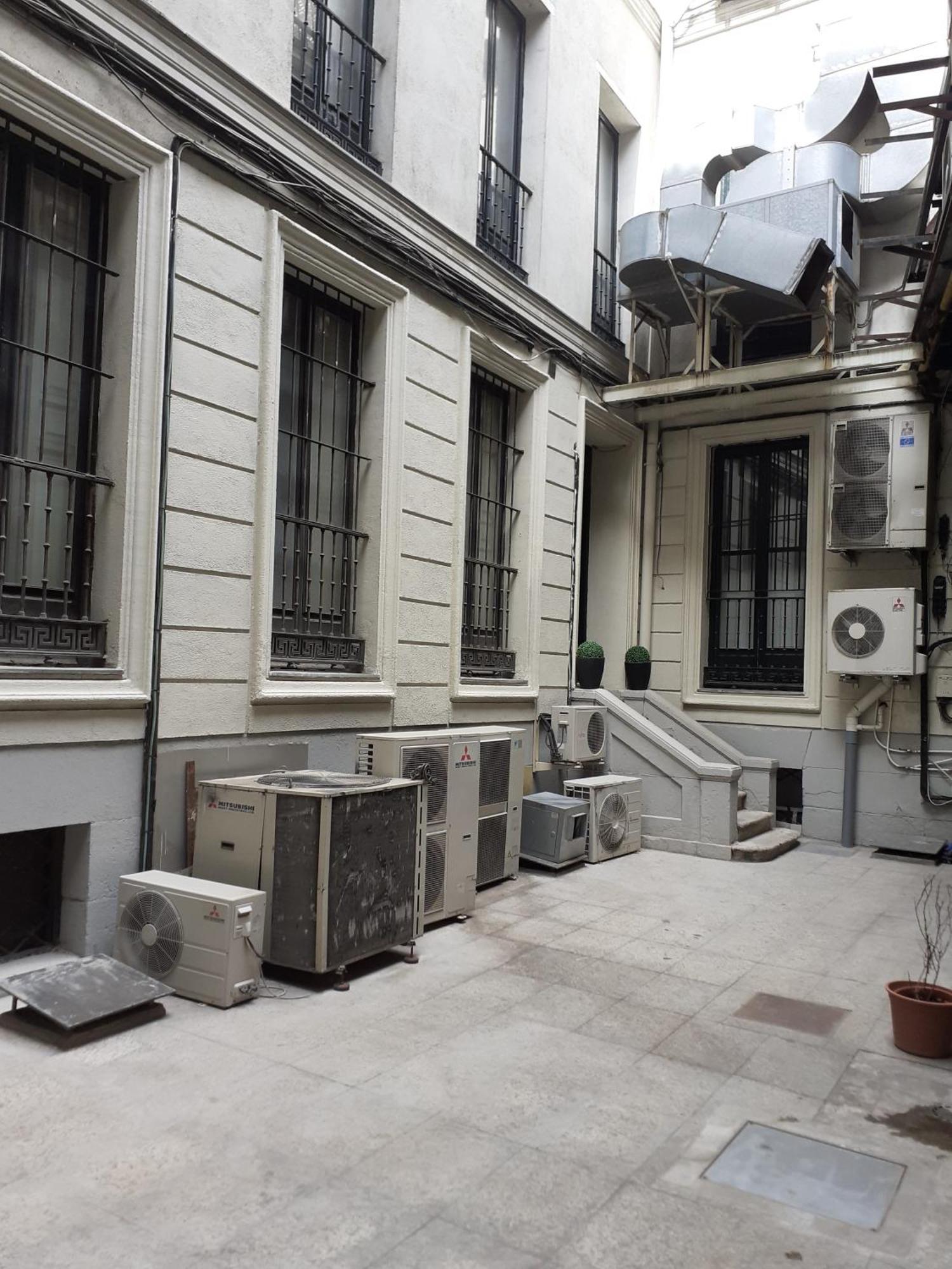 Acogedor Apartamento Entre Sol Gran Via Y Palacio Madrid Bagian luar foto